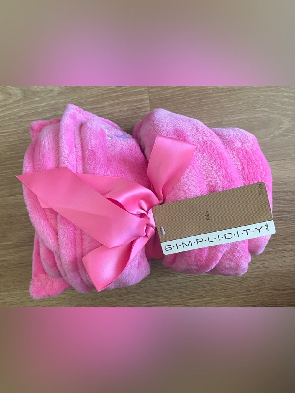Simplicity Line  Bright Pink Blanket